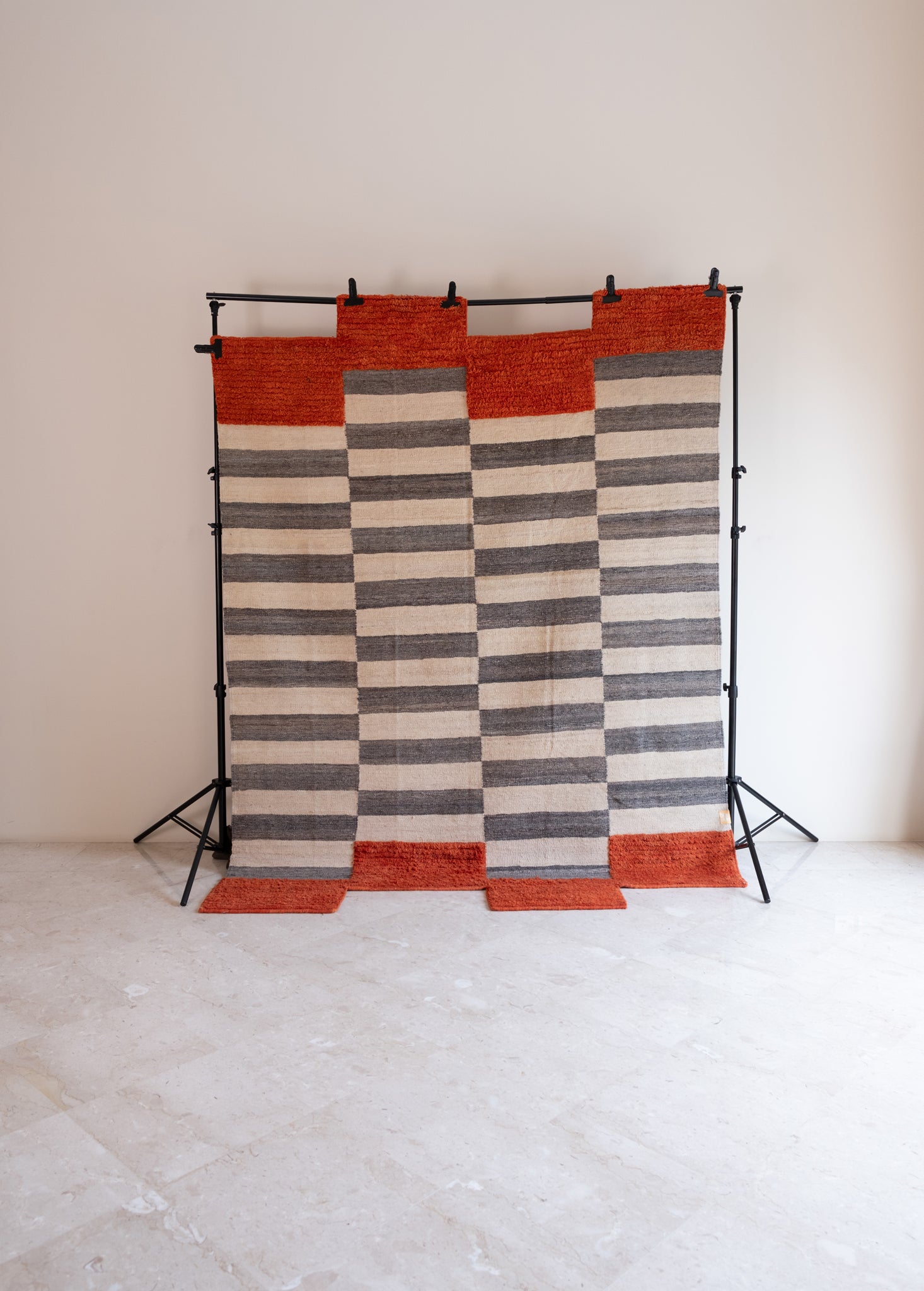 Shift Rug - Grey/White/Red