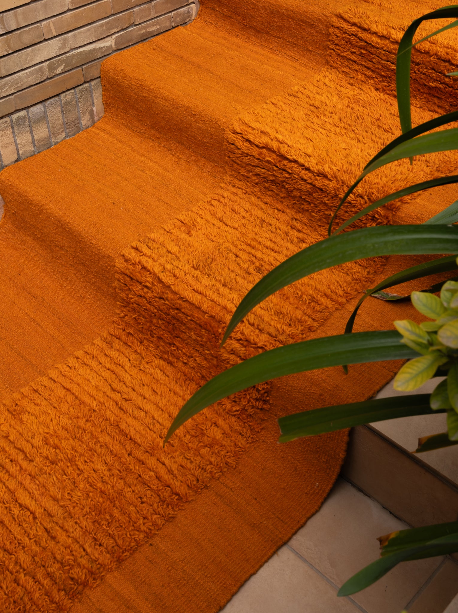 Tak Rang Runner - Orange