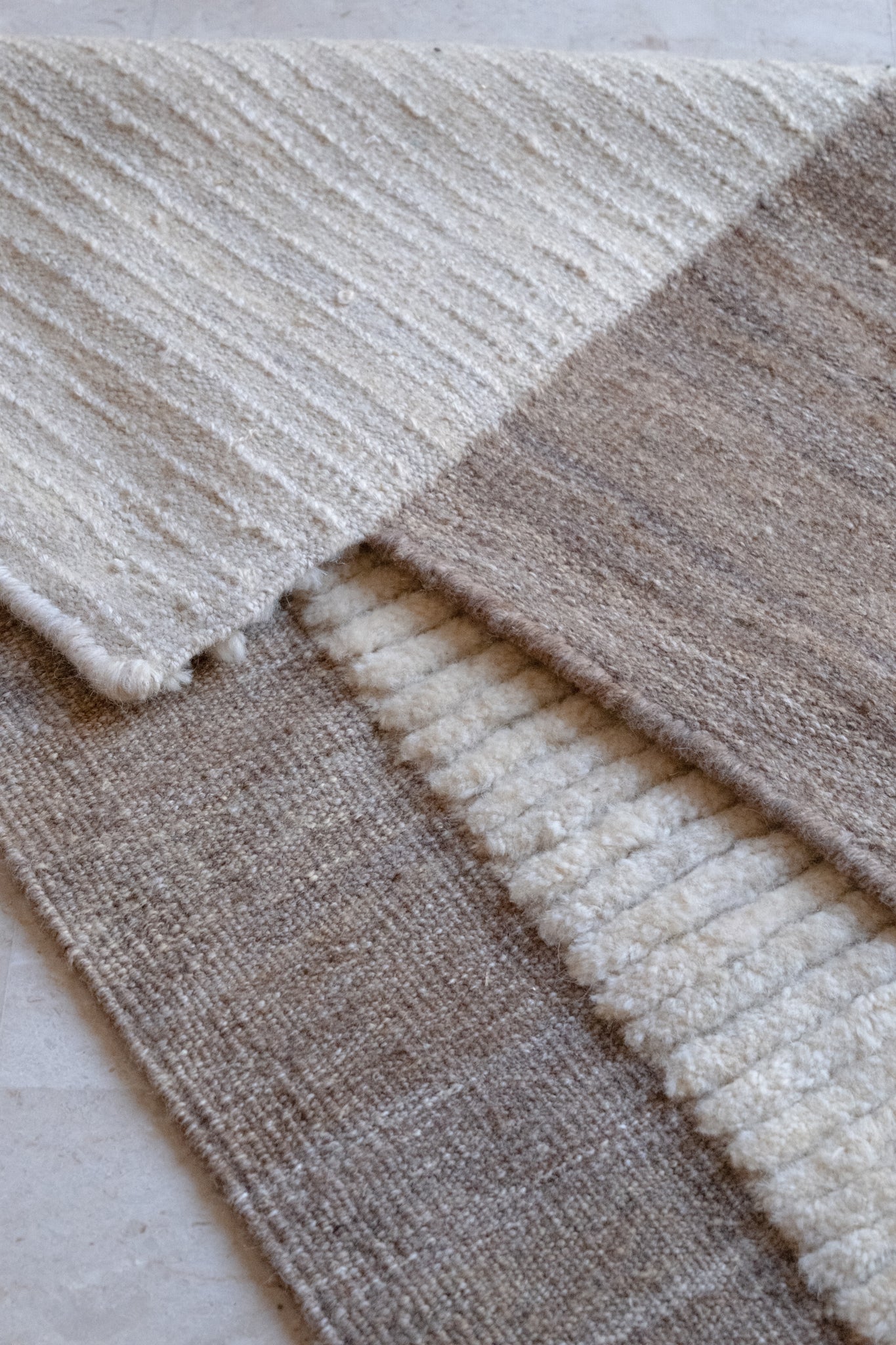 Tak Rang Runner - White