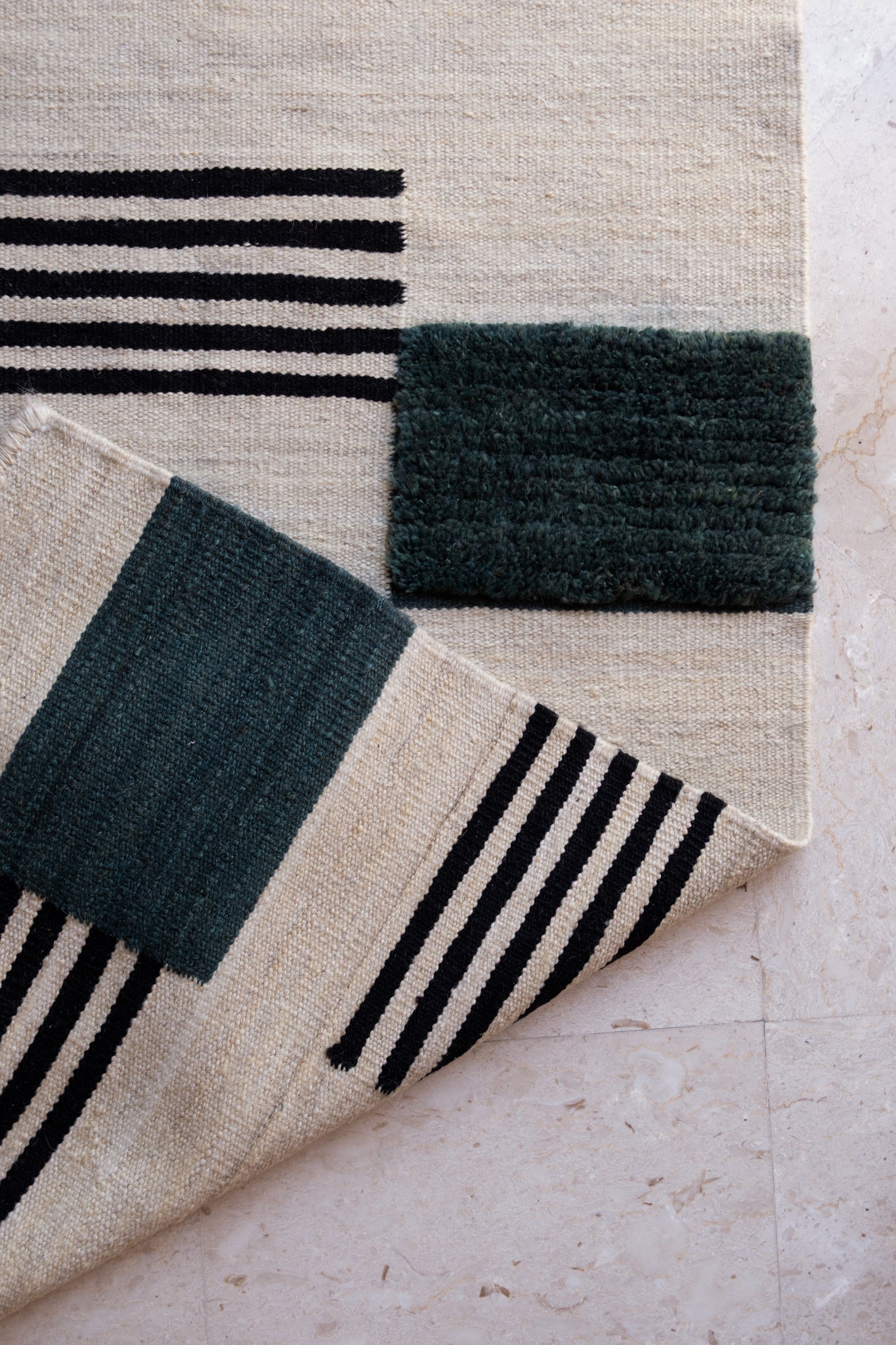 Staggered Runner - Green