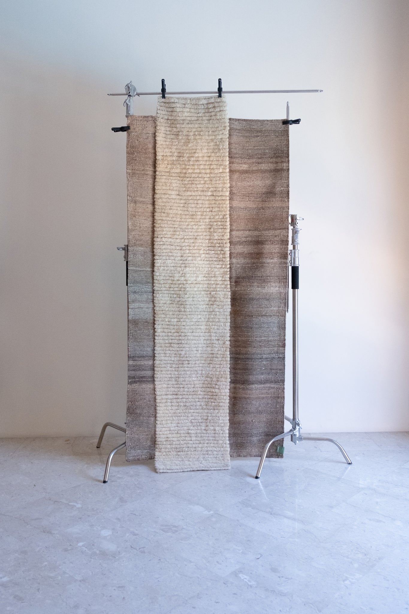 Tak Rang Runner - White